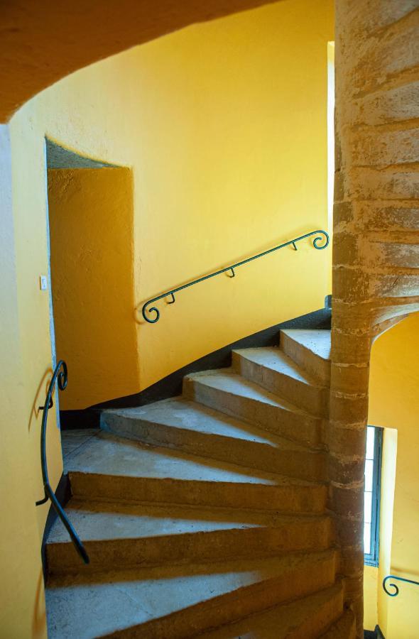 Chateau Garinie 15Th Century Medieval Castle In The South Of France Lugan  Екстер'єр фото
