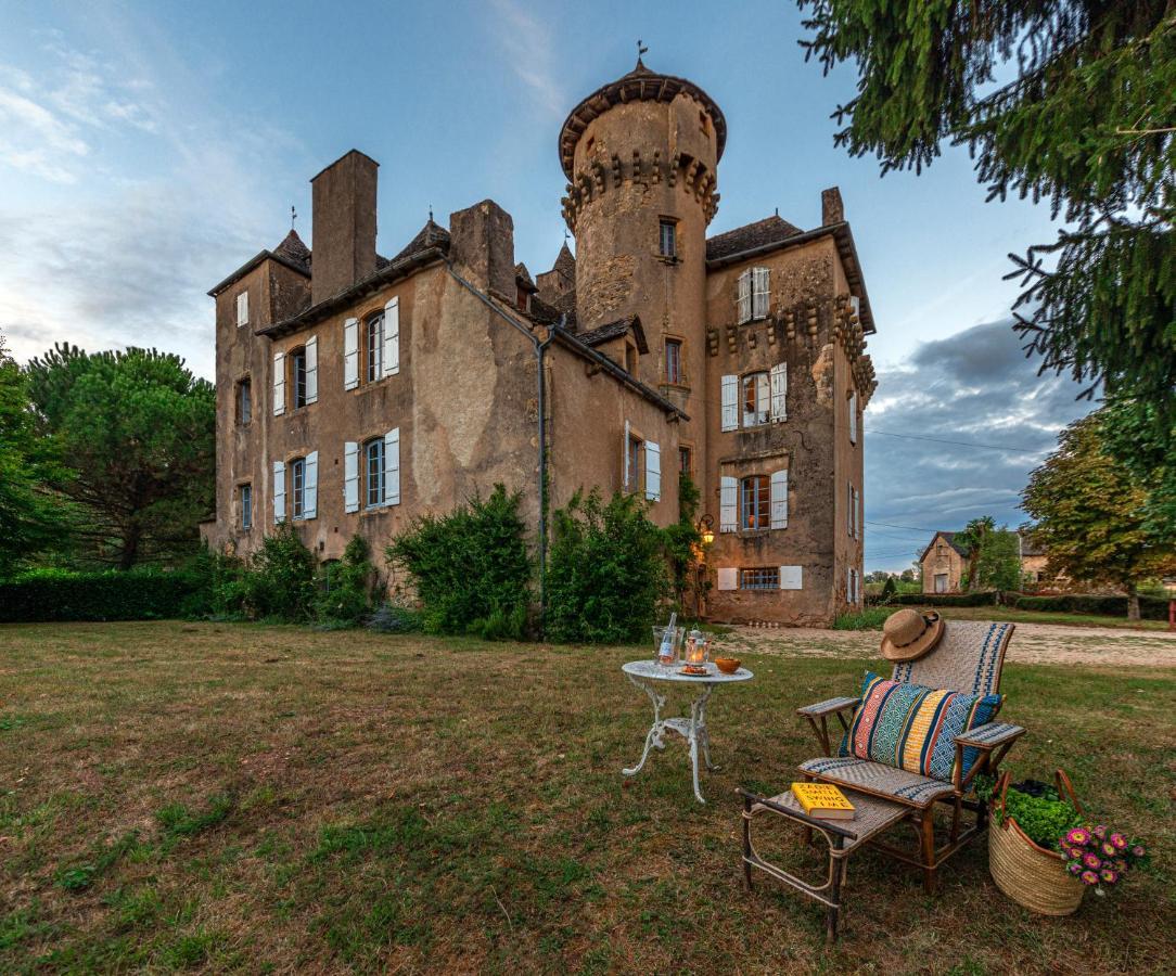 Chateau Garinie 15Th Century Medieval Castle In The South Of France Lugan  Екстер'єр фото