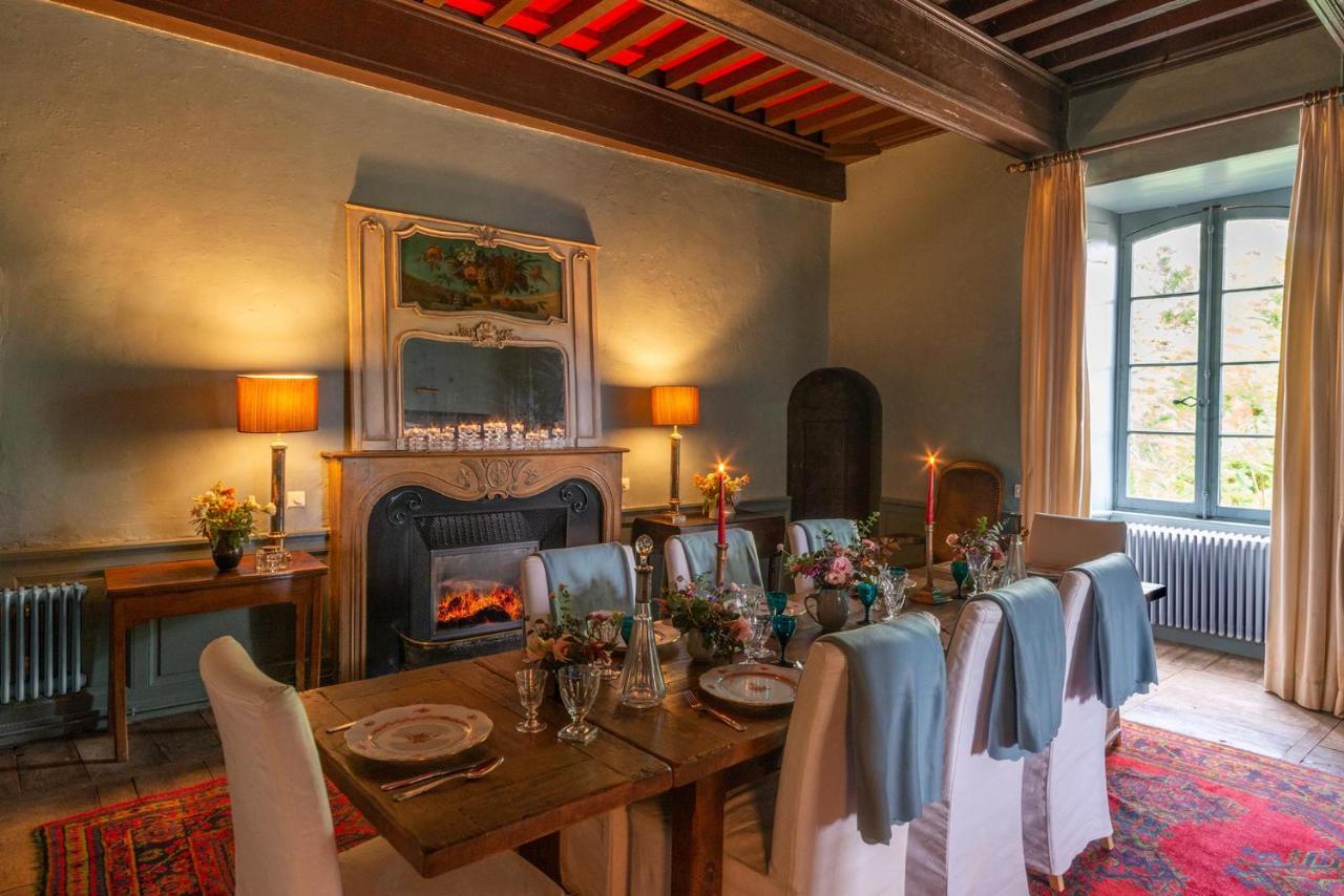 Chateau Garinie 15Th Century Medieval Castle In The South Of France Lugan  Екстер'єр фото